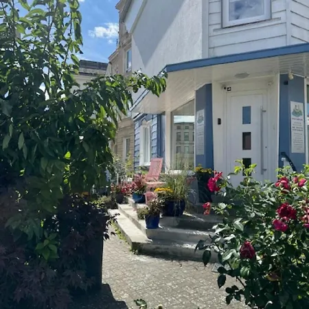 Near Holstentor Modern Near The Center With Wifi Apartment *